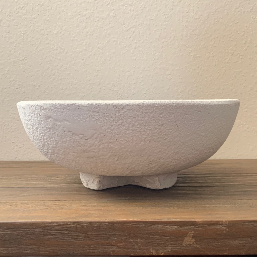 Elegant White Textured Bowl